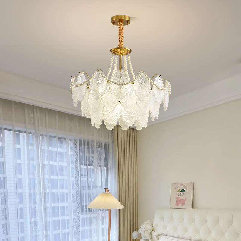 Lámpara de la sala de estar lujosa francesa lámpara de cristal de viento crema dormitorio comedor moderno y simple lámpara de la sala de estar doméstica 413L