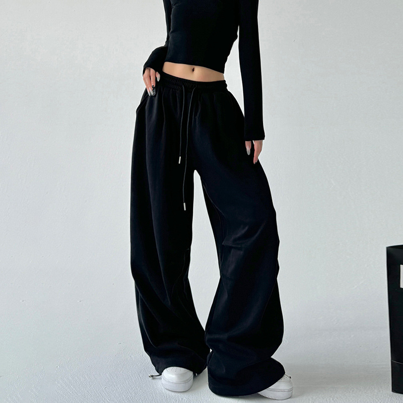 검은색