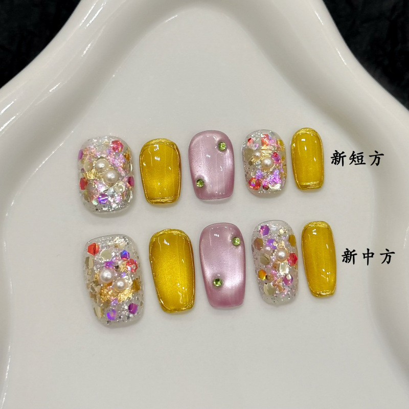 [Colorful Summer] Dopamine Colorful Cat Eye Press-On Sequins Whitening Short Manicure Stickers Handmade Wearable Nails