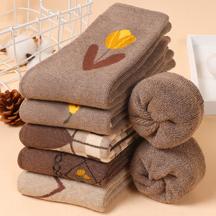 Women's socks winter fleece-lined thick warm terry cotton socks women's cute mid-calf length socks autumn and winter casual stockings cotton socks
