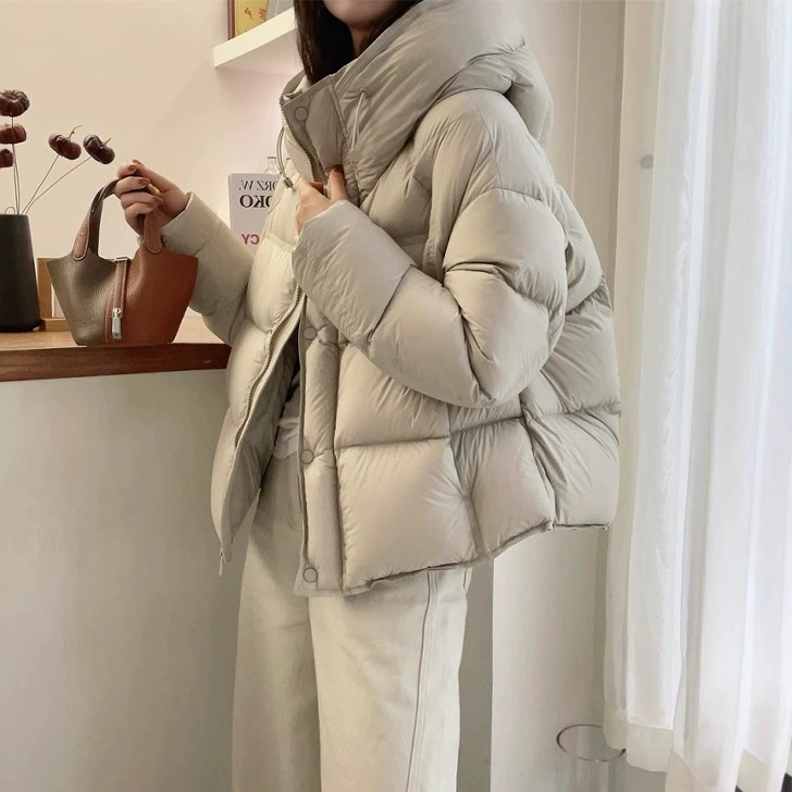 Облако слоеный пуховик женский 2024 новый короткий с капюшоном белый утка пух толстый теплый хлебный костюм легкий экстравагантный пиджак