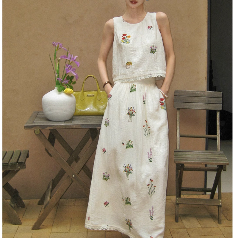 2025 新しい夏スタイルリネンヘビーウェイト刺繍半袖 Tシャツ女性の夏の怠惰なスタイルのスカートスーツ女性|undefined