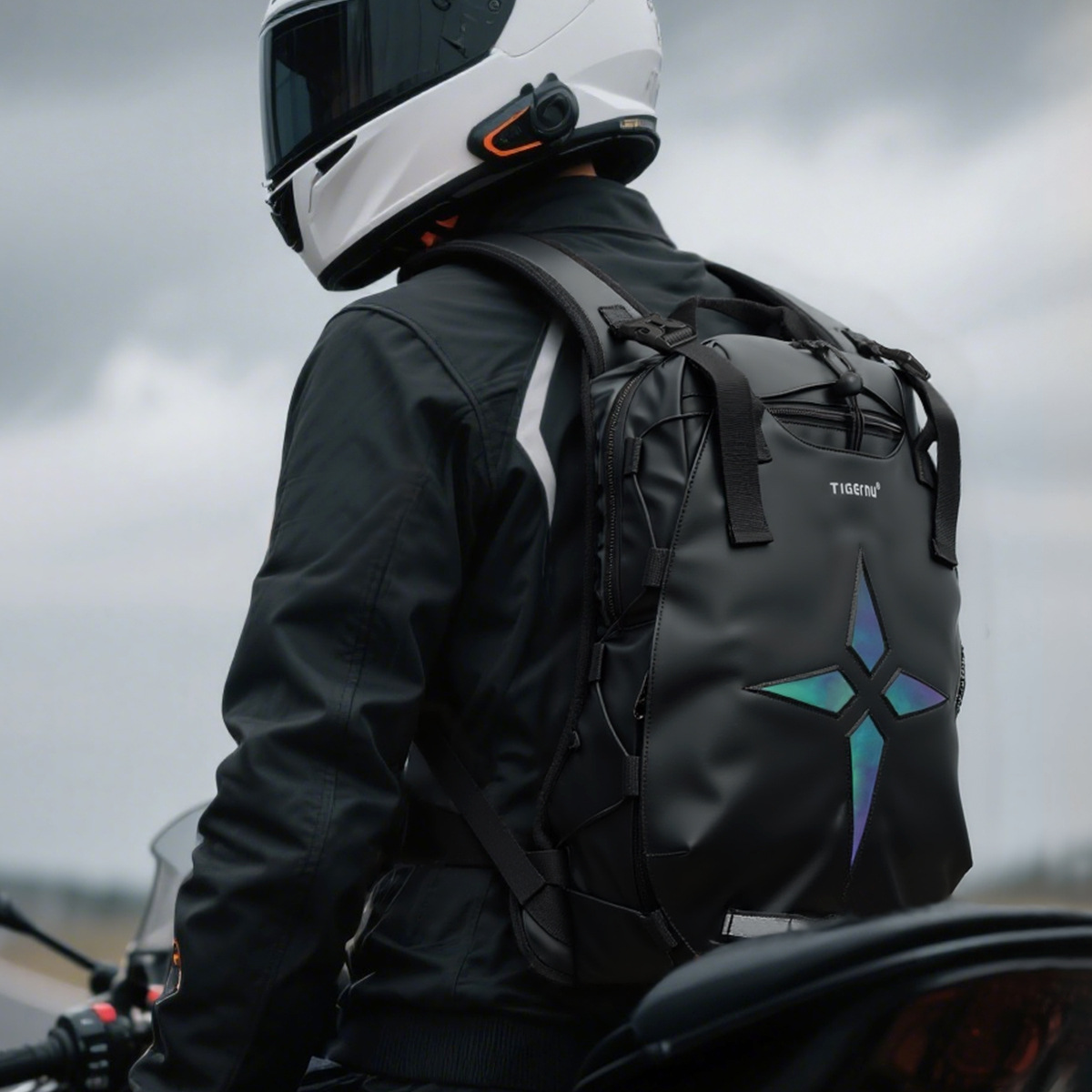 Tiger Nu's New Outdoor Backpack, Cycling Backpack, Design-Inspired Waterproof Bag, Motorcycle Equipment, Sports