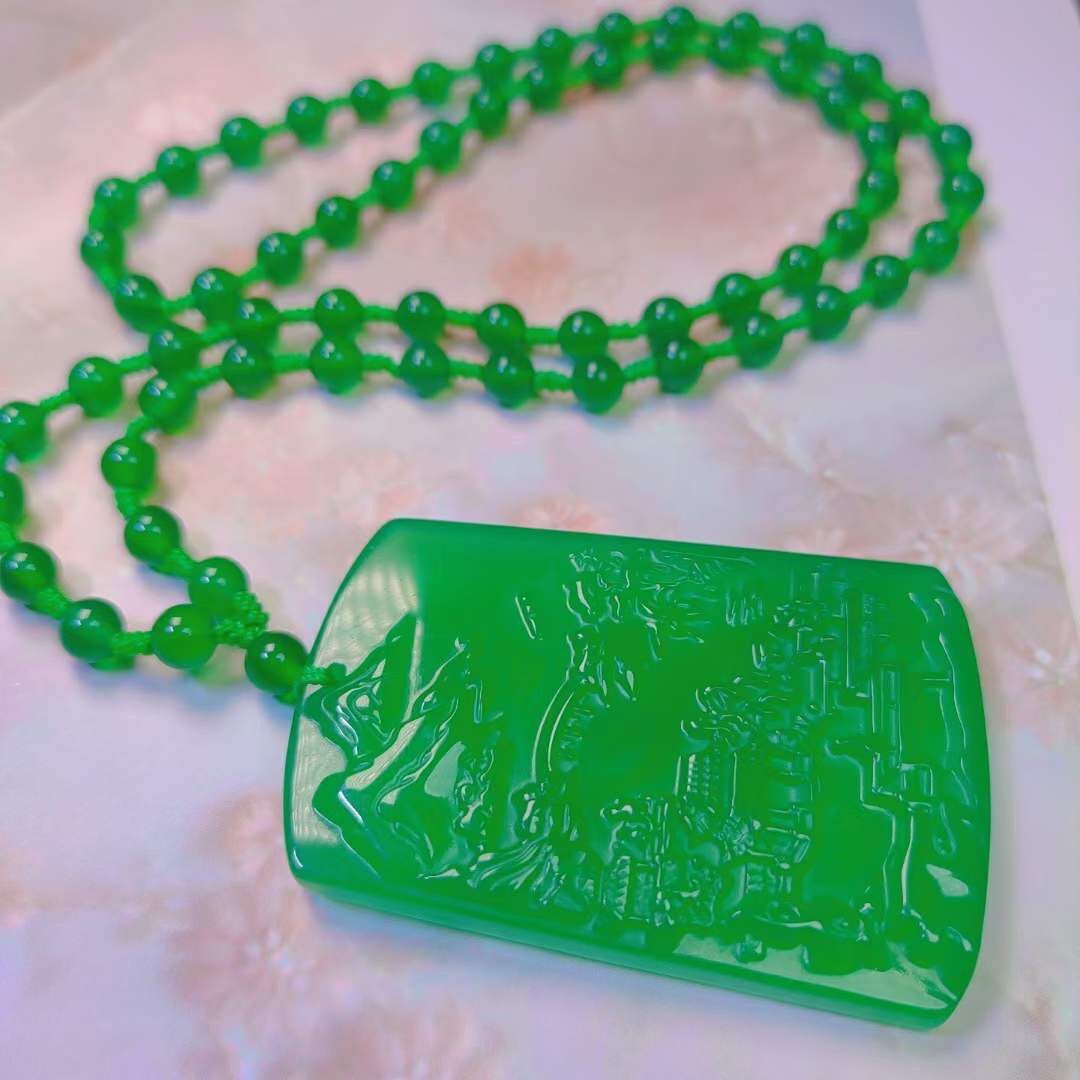 智贝主图_3一元拍即将结束天然冰种帝王绿玉髓山水牌翡翠