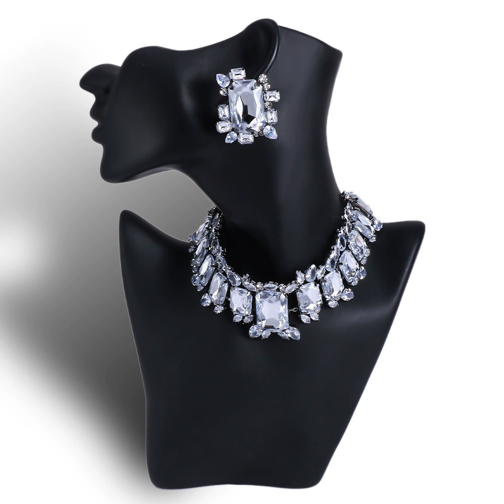 Трансграничное Специальное геометрическое ожерелье набор из трех частей Легкие серьги со стразами женские минималистские модные премиальный банкетный аксессуар