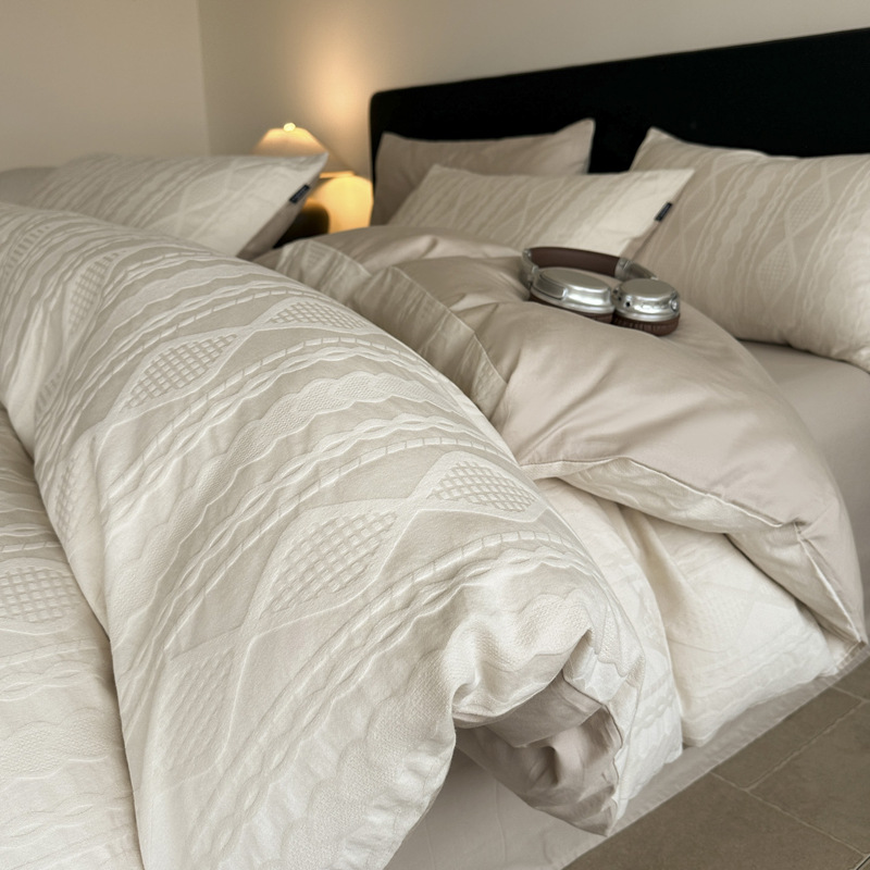 Cama de algodón de lana larga de Xinjiang de clase A de grado materno y infantil, cuatro piezas, 100% algodón único, 60 s, algodón teñido Jacquard, cubierta