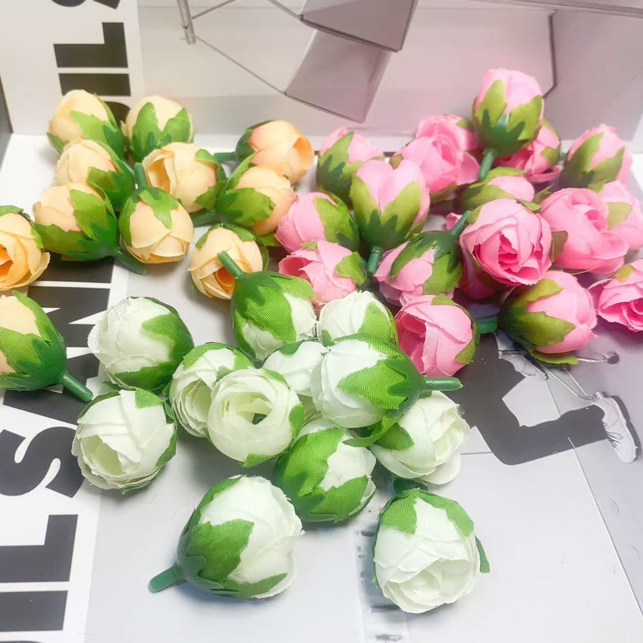 仿真小花苞DIY手工新娘手腕花头饰簪花戏曲学士帽装饰花环婚庆批