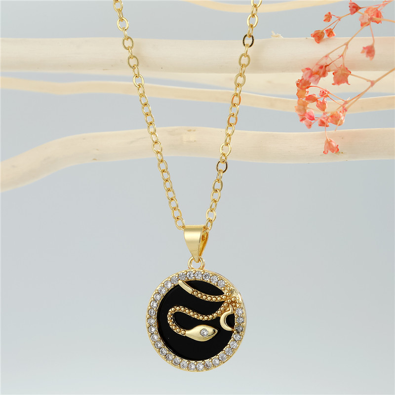Fashion round point diamond star devil eye snake pendant necklace