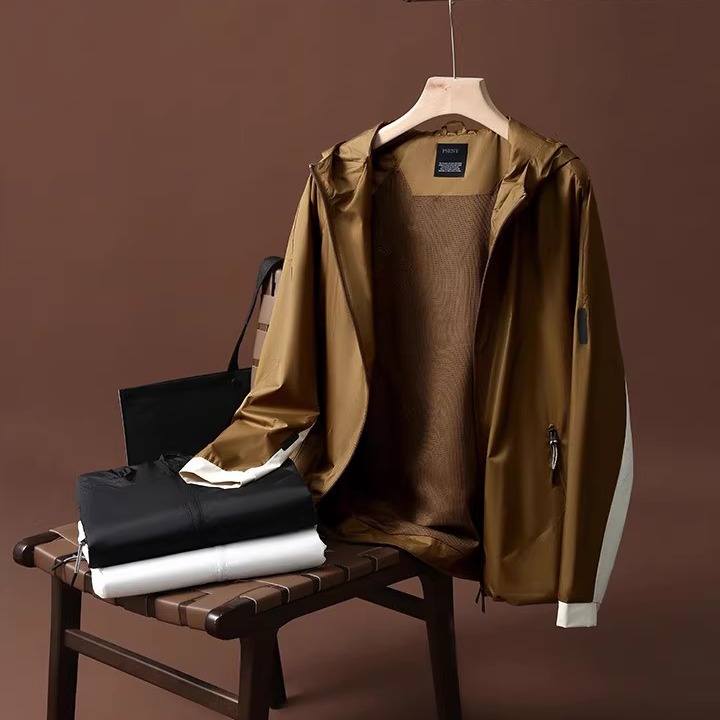 Italian Luxury! over Ten Thousand Levels! Lightweight Breathable Water-Repellent Men's Outdoor Hooded Waterproof Jacket Trendy