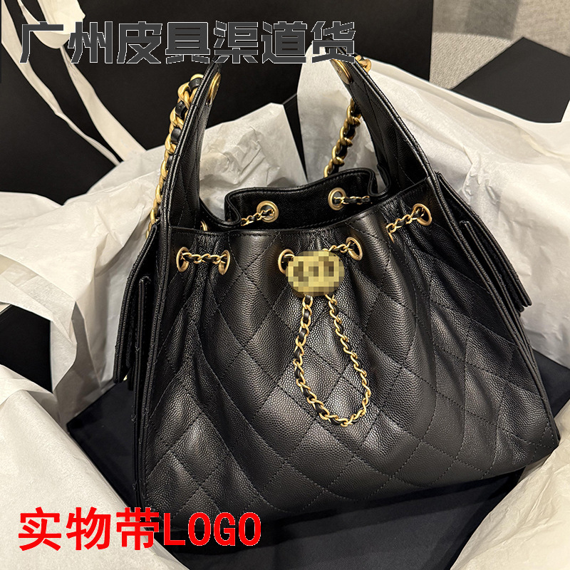 High-End Version of the Chanel-Style 25 Bag Drawstring Bucket Bag for Women, Quilted Chain Genuine Leather Shoulder Underarm Black and Gold Hobo Bag