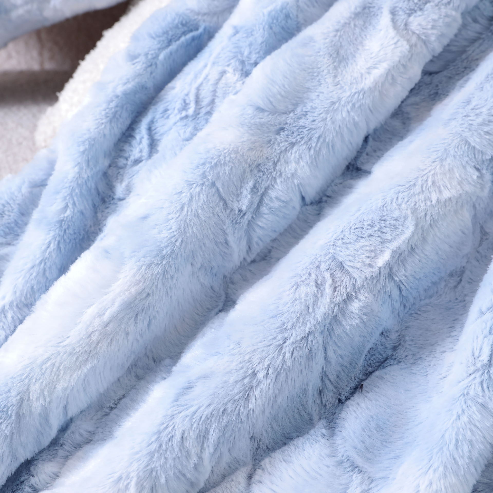 Coperta speciale transfrontaliera coperta in velluto PV tinta a mano coperta bifacciale lunga coperta in peluche coperta in lana di agnello copridivano coperta spot all'ingrosso_voghion.com