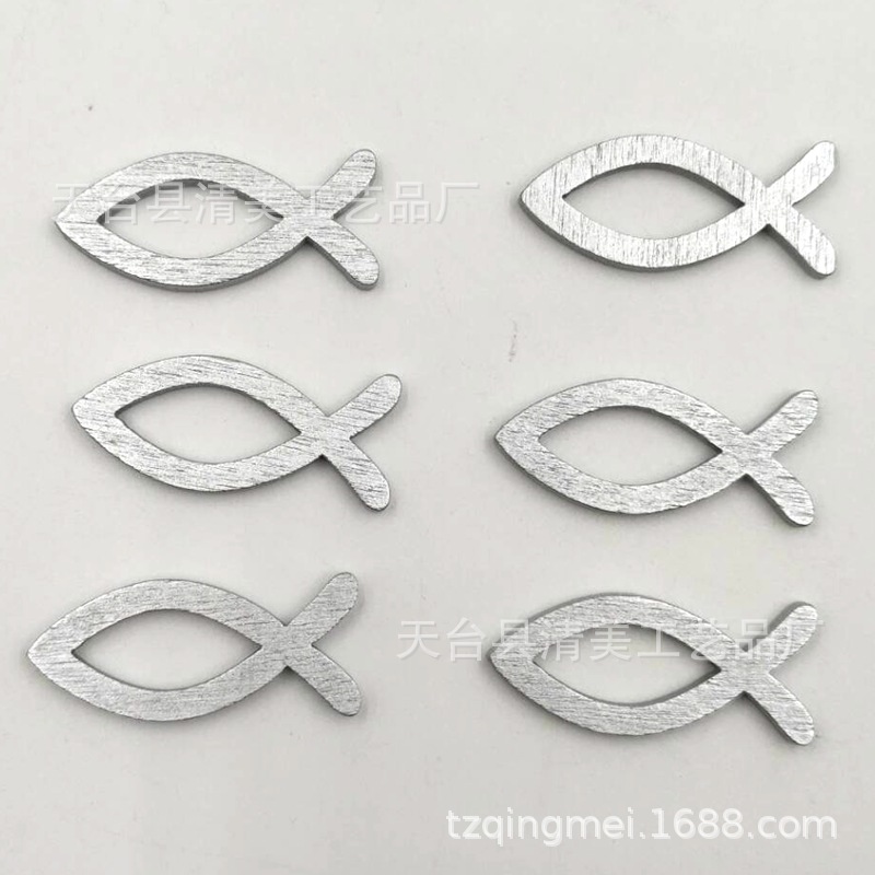 Blanco/plata hueco pescado DIY artesanías de madera colgante creativo agujero botón textiles para el hogar material la ropa