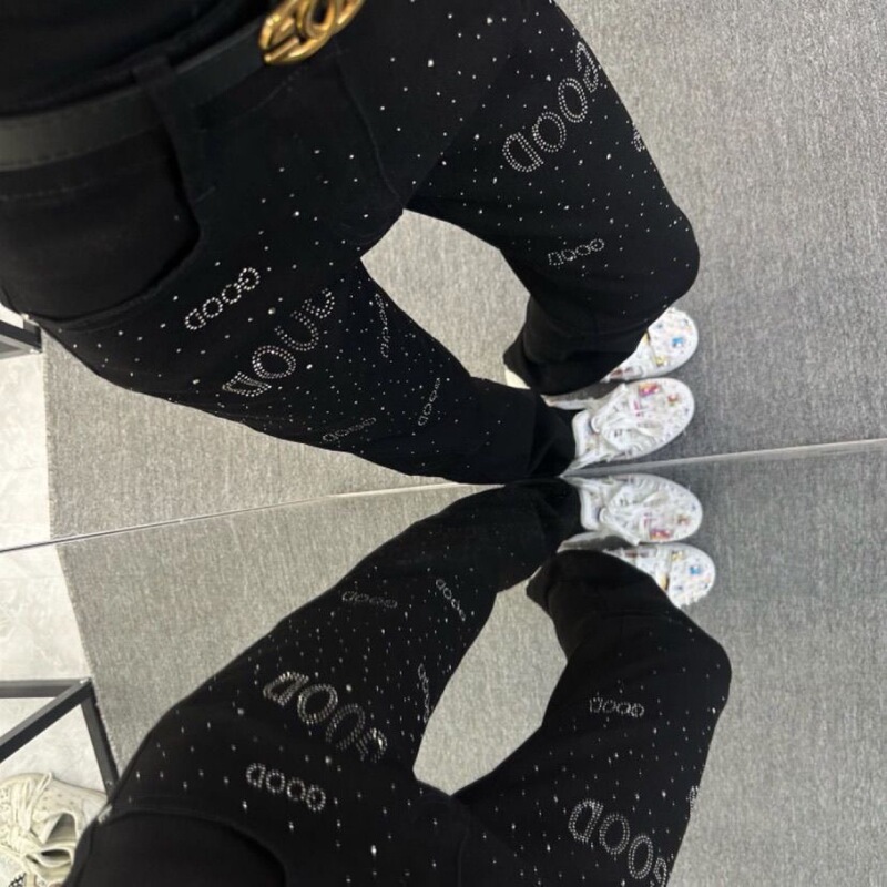 Trendy Internet Celebrity Good Letter Rhinestone Embroidery New Fashion Brand Men's Slim Fit Stylish Skinny Jeans Light Luxury Pants Trendy Internet Celebrity Good Letter Rhinestone Embroidery New Fashion Brand Men's Slim Fit Stylish Skinny Jeans Light Luxury Pants