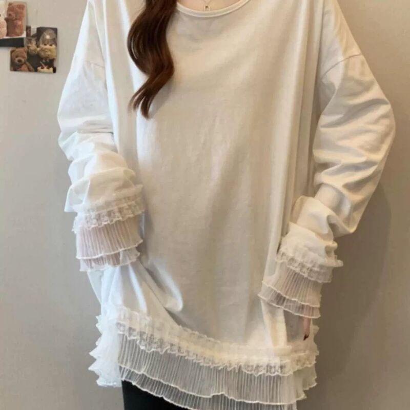 White Mid-Length Base Shirt for Women, Suitable for Autumn, Winter, and Spring, with Fur Lining, Lace Top, Butt-Covering Shark Pants, and Pure Desire T-Shirt