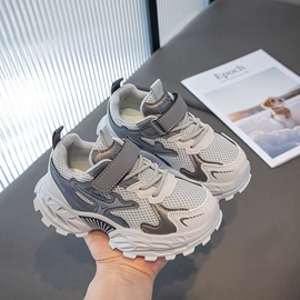 童运动鞋;童凉鞋;童帆布鞋