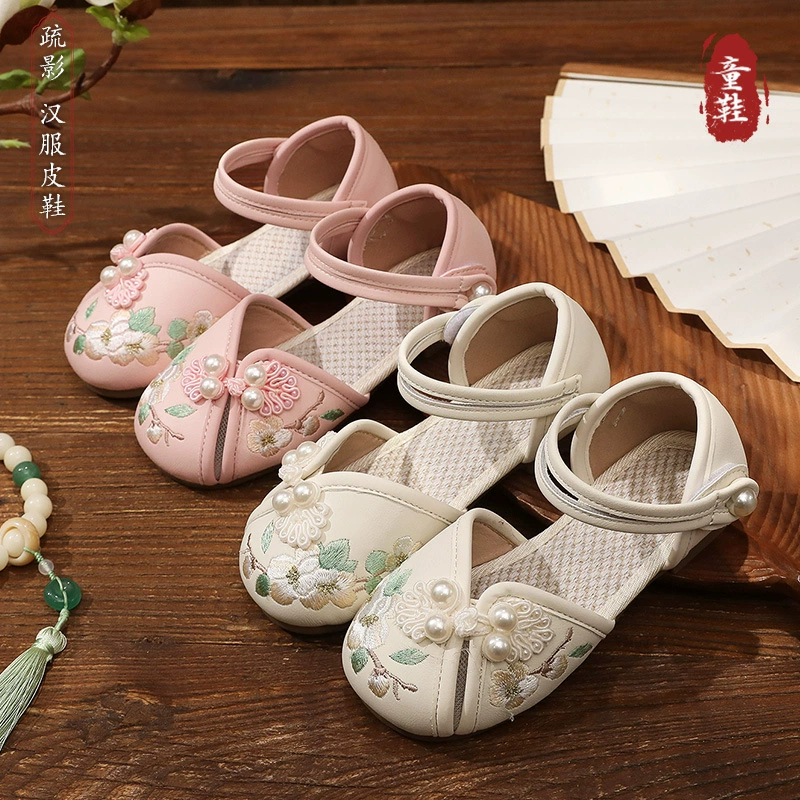 Конская юбка Детская обувь Древний стиль обувь Древняя сборка Национальная вышитая обувь Китайский стиль Летние сандалии Детская девушка Hanfu обувь