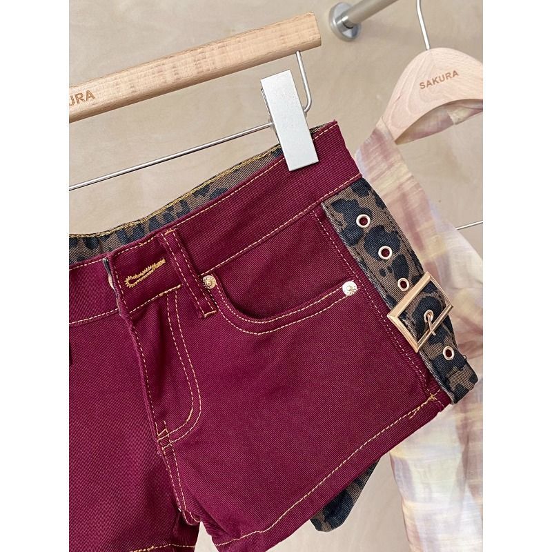Low-Waisted New American Sexy Sexy Splicing Design Denim Shorts Elastic Slimming Look Versatile Y2K Hot Pants Bar Low-Waisted New American Sexy Sexy Splicing Design Denim Shorts Elastic Slimming Look Versatile Y2K Hot Pants Bar
