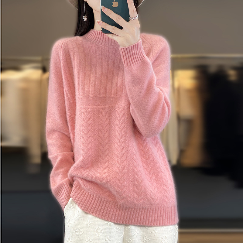 Plus-size premium knitwear 2026 new autumn and winter thick jacquard loose-fitting sweater for layering, fashionable base shirt