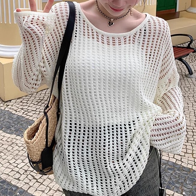 Unique Mesh Hollow-Out Knit Top for Women, Spring/Summer 2025 New V-Neck Sweet Girl Fishnet Sun Protection Cover-Up Perforated Top