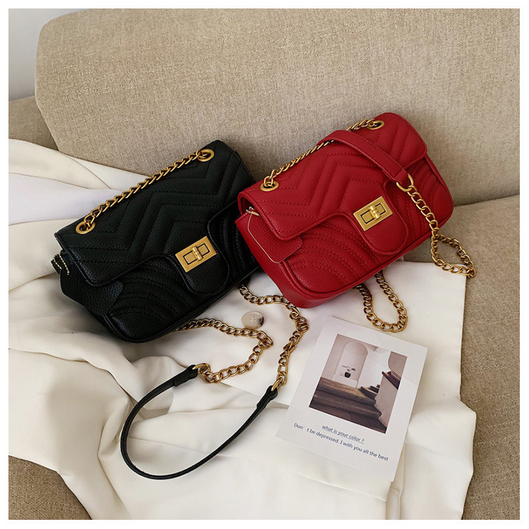 Textured small bags for women 2023 new bags Korean style fashion casual one-shoulder crossbody lock chain small square bag_voghion.com