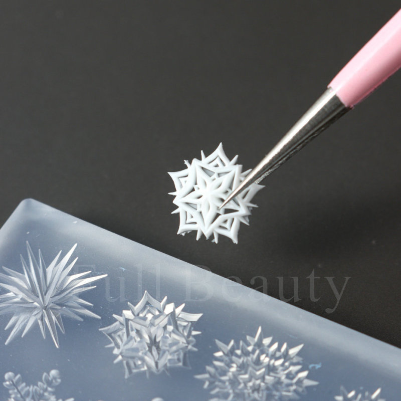 国境を越えた新しいネイルシリコン金型クリスマス冬の雪花彫刻立体ネイルツールアクセサリー金型|undefined