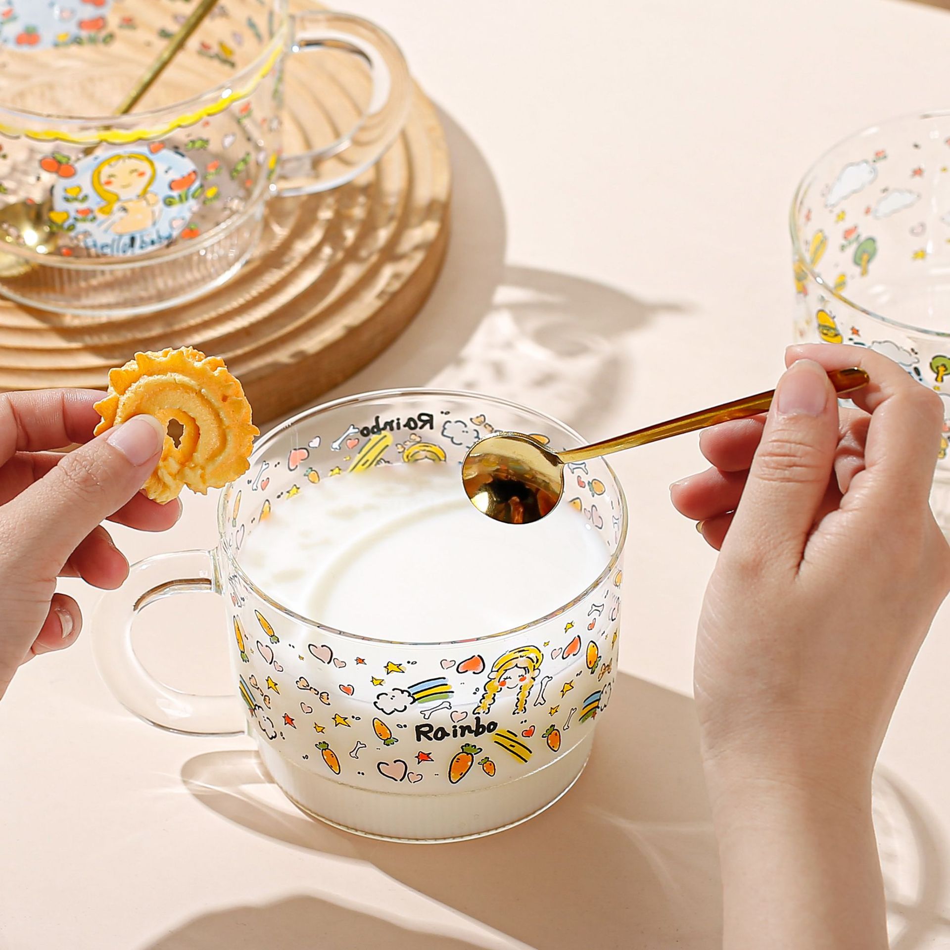 Personalidad creativa de dibujos animados graffiti tazas de cristal de gran capacidad tazas de cereal regalos para niñas tazas de agua de alto valor facial tazas