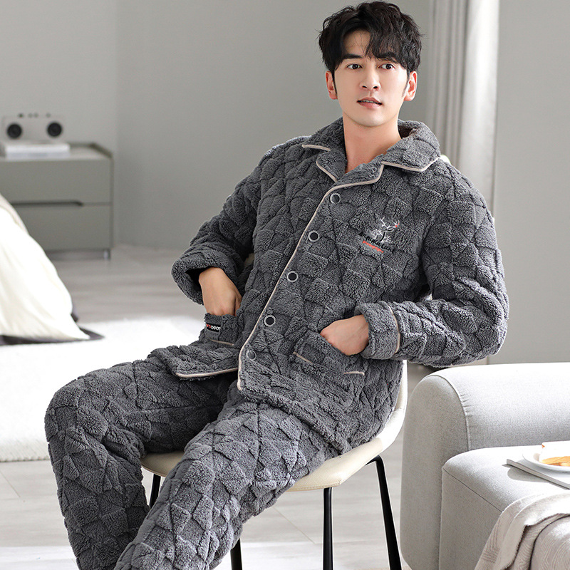 Pijamas para hombres otoño y invierno 2024 nuevo vello grueso chaqueta de algodón de mediana edad papá grande conjunto de ropa de hogar