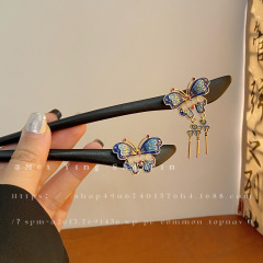 New Chinese Style National Trend Peking Opera Color Butterfly Hairpin for Women 2023 New Arrival Unique Design High-End Chignon Hairpin
