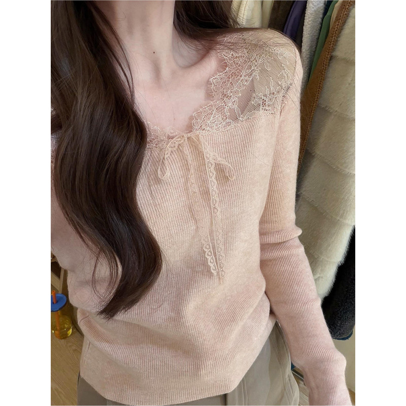 Korean-Style Pink Lace V-Neck Knitted Base Shirt for Women, Super Stylish and Unique for Autumn and Winter, with a Tie-Up Design Korean-Style Pink Lace V-Neck Knitted Base Shirt for Women, Super Stylish and Unique for Autumn and Winter, with a Tie-Up Design