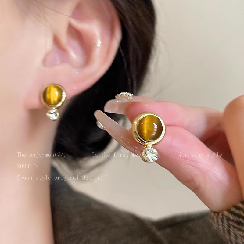 A1355 gold