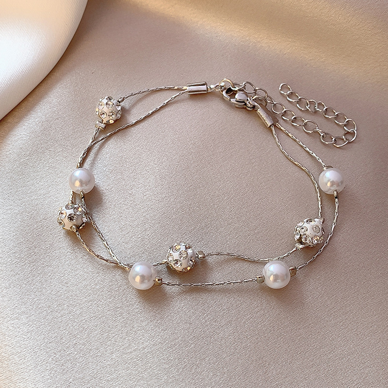 @Processing Item: Starry Sky Double Layered Imitation Pearl Bracelet for Women, Light Luxury, Niche, Exquisite, Rhinestone-Encrusted Hand Jewelry