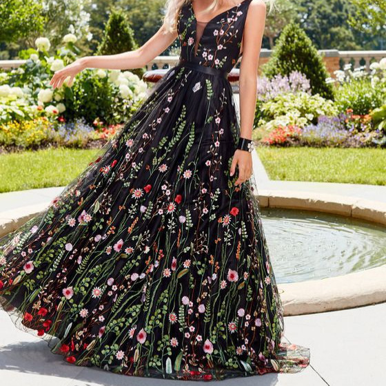 2025 European and American Ebay Sexy Deep V Sleeveless Embroidered Dress Slim Backless Large Hem Skirt Prom Dress Long Skirt