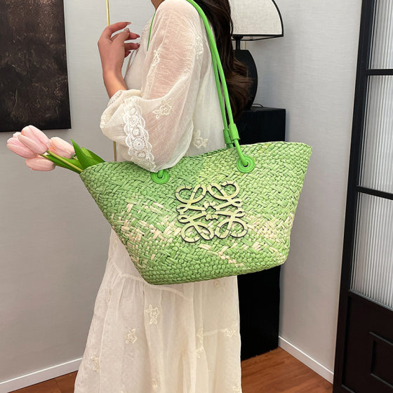 Luojia Straw Woven Bag Women's 2025 New Style Woven Vegetable Basket Large Capacity Shoulder Tote Bag Seaside Holiday Beach Bag