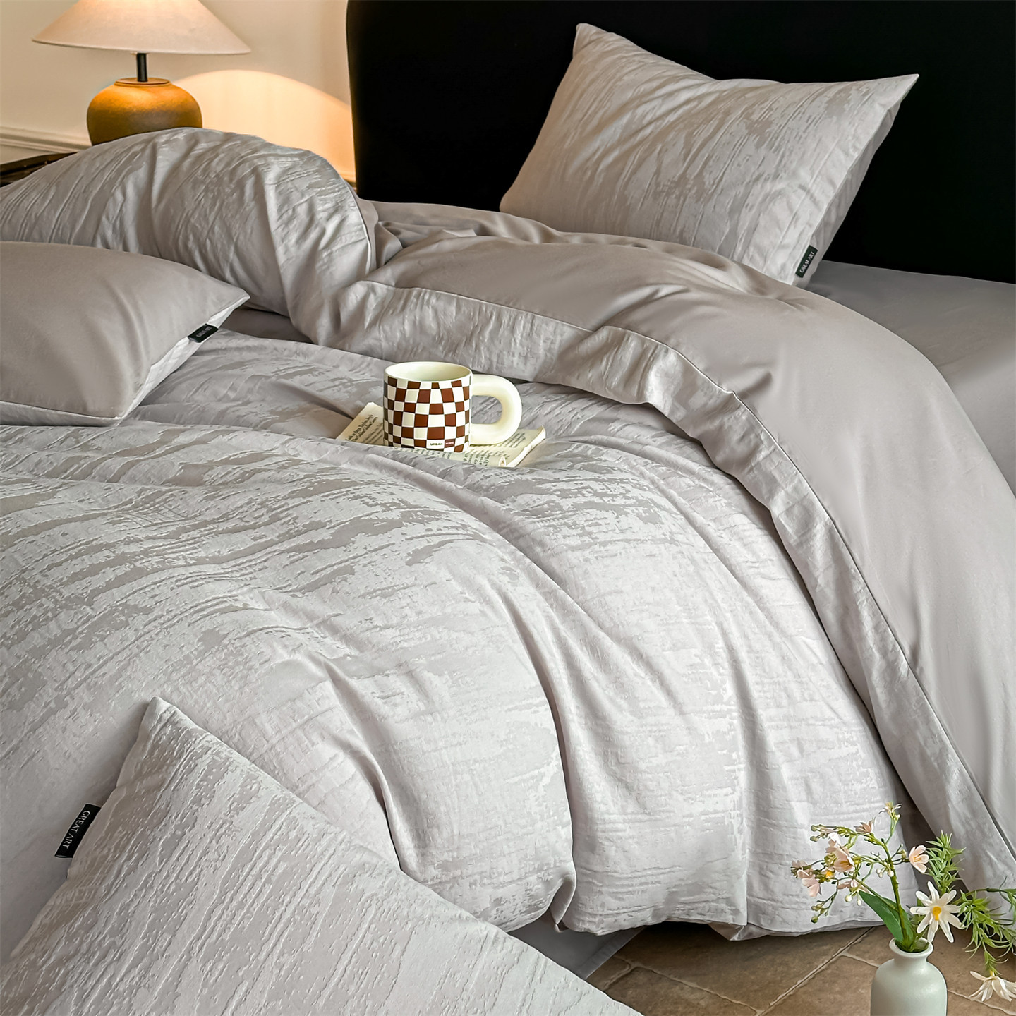 New A-Class Pure Cotton Three-Layer Satin Jacquard 4-Piece Set, High-Quality, Layered, Versatile, Thickened, and Fade-Resistant