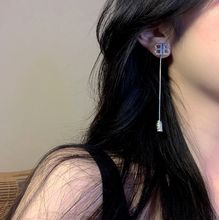 高級感字母耳環2021年新款潮韓國網紅簡約氣質耳飾女長款流蘇耳墜