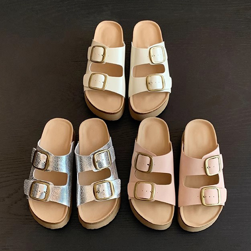 Nuevo retro doble hebilla de grapas de madres, zapatillas de playa elevadas, zapatillas de verano para mujeres