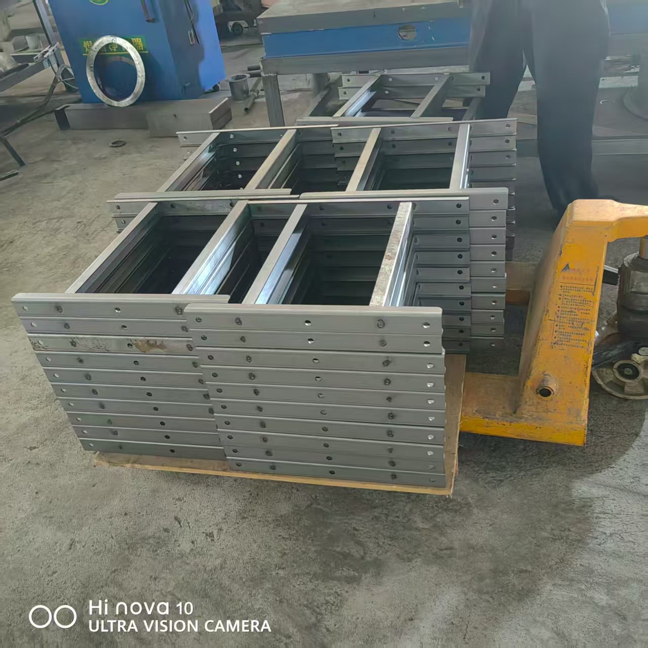 源头工厂批发钣金加工  机械设备外壳精密打孔冲压