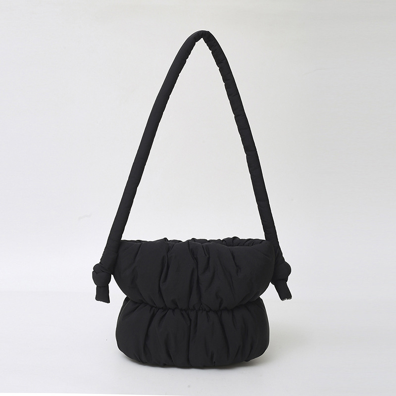 Nicho de diseño bolso de pluma, moda debajo de las axilas bolso de cubo de agua de poliestireno, bolso de algodón de nylon de mujer, bolso de hombro plegado de moda