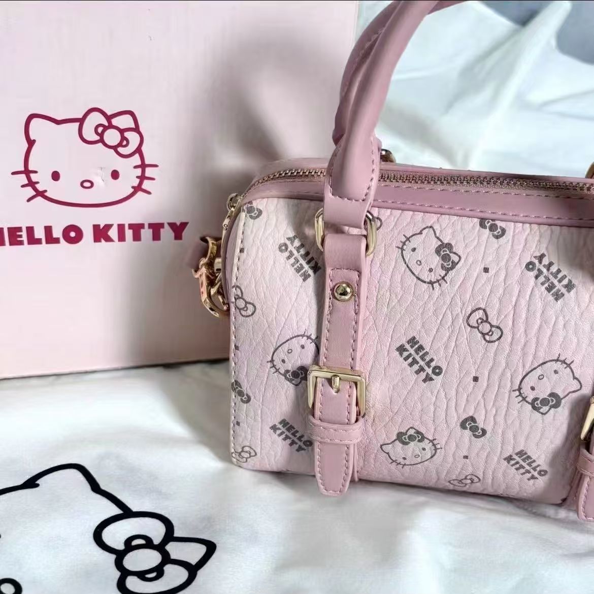 hellokitty包包凯蒂猫枕头包百搭经典印花质感波士顿包大容量包包-阿里巴巴