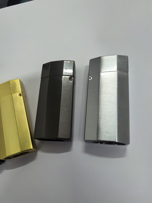 Dolphin-J5023 Is Equipped with a Bic J5 Lighter Flip-Top Case with a Built-In Bottle Opener Patent on the Bottom