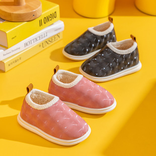 Children's cotton slippers winter girls' plush shoes boys' home indoor warm fleece-lined splash-proof baby cotton shoes