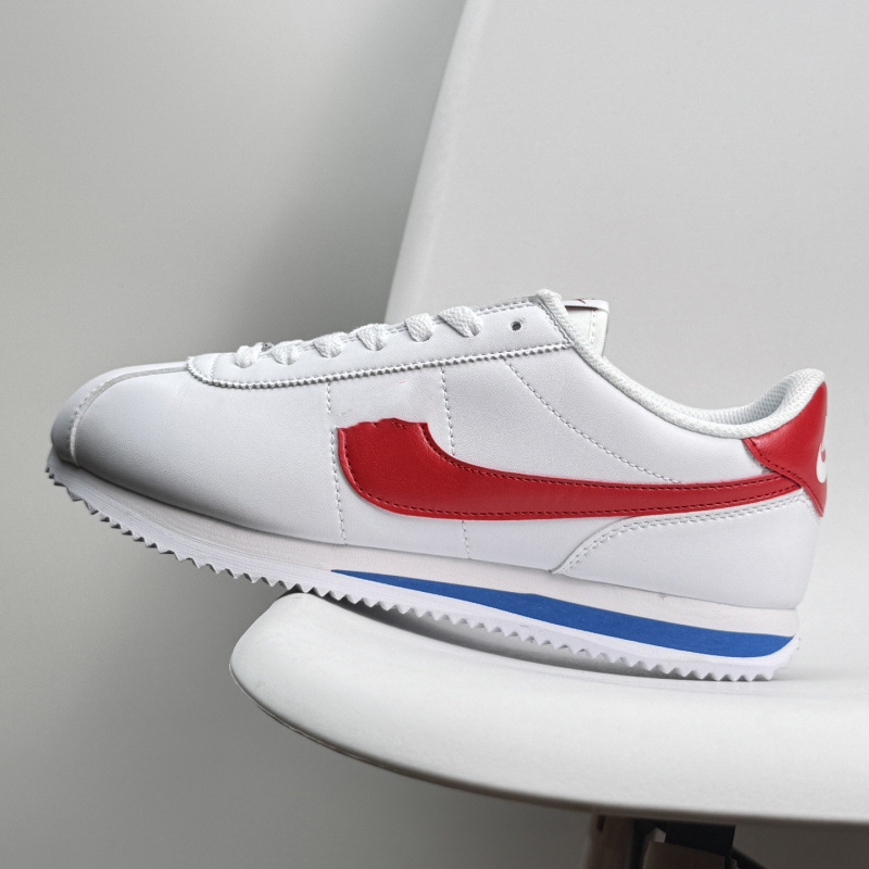 Pure original Cortez shoes, lightweight and comfortable, with a collegiate style, suitable for couples, versatile for commuting, casual wear, sports, and running, for both men and women Pure original Cortez shoes, lightweight and comfortable, with a collegiate style, suitable for couples, versatile for commuting, casual wear, sports, and running, for both men and women