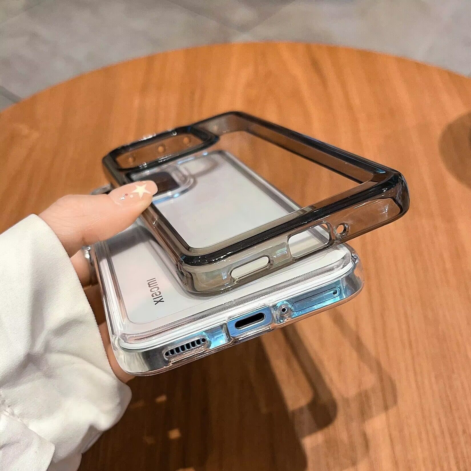 Carcasa espacial adecuada para funda de teléfono móvil Xiaomi 17PRO, carcasa rígida de acrílico de alta transparencia 14, cobertura total, orificio grande, funda protectora anticaídas