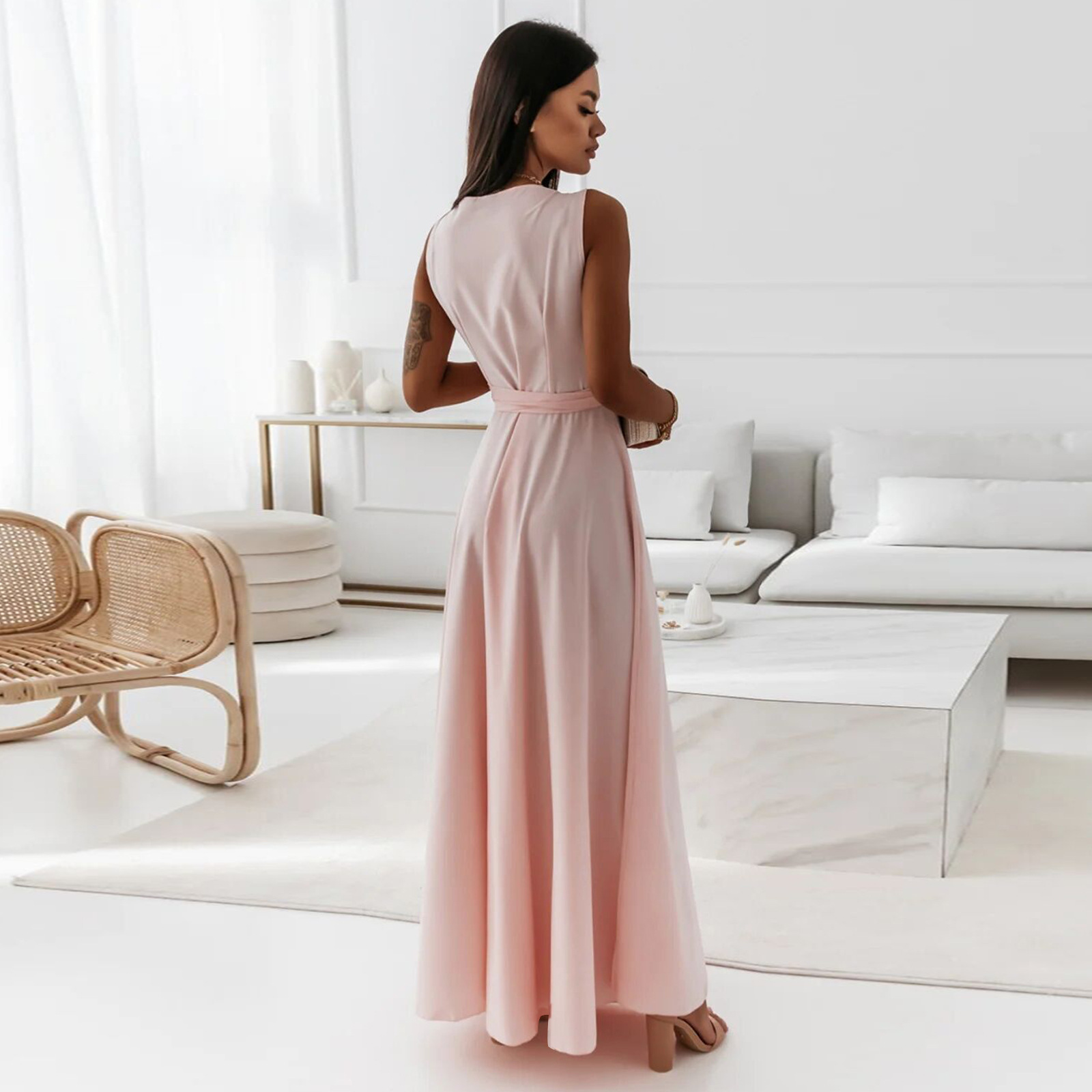 2025 Independent Station European And American Cro-Border Spring Summer New Women's Solid Color V-Neck Long_ecoleips.com