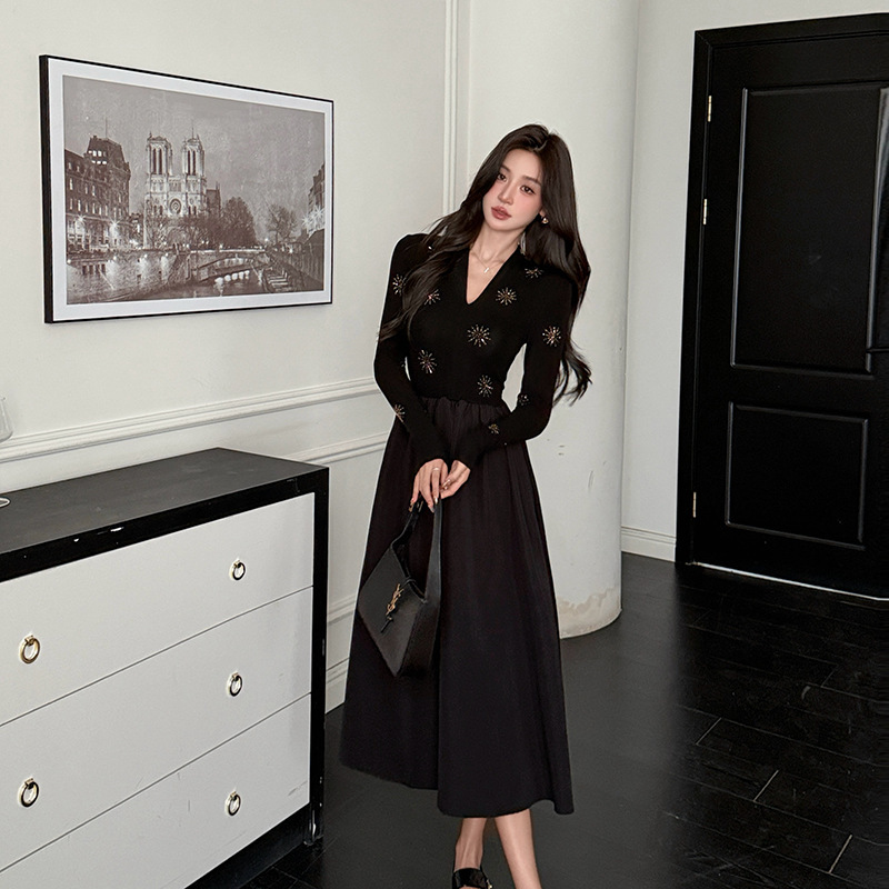 French-style autumn high-quality new rhinestone sunflower long-sleeve fashion versatile waist-slimming elegant dress for women French-style autumn high-quality new rhinestone sunflower long-sleeve fashion versatile waist-slimming elegant dress for women