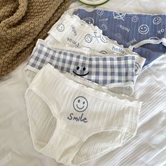 Plaid underwear women's pure cotton crotch smiling face breathable girl mid-waist cotton crotch cute Japanese girls pure desire shorts