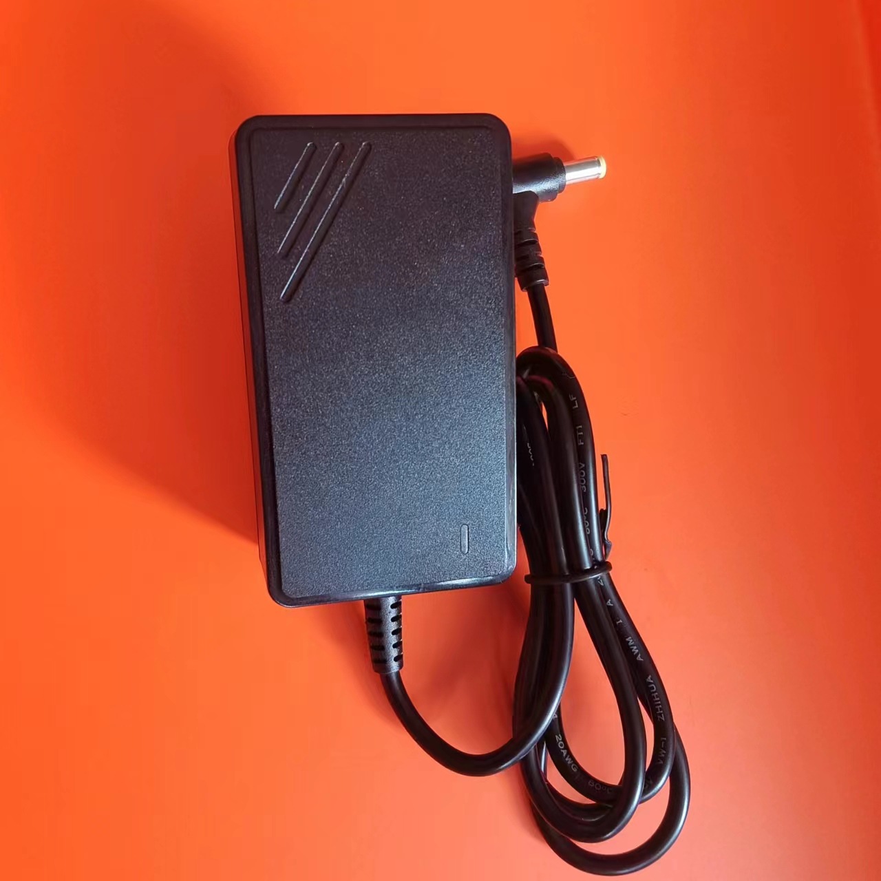 19V2.6A LCD power adapter suitable for Lenovo LG Acer and other monitors