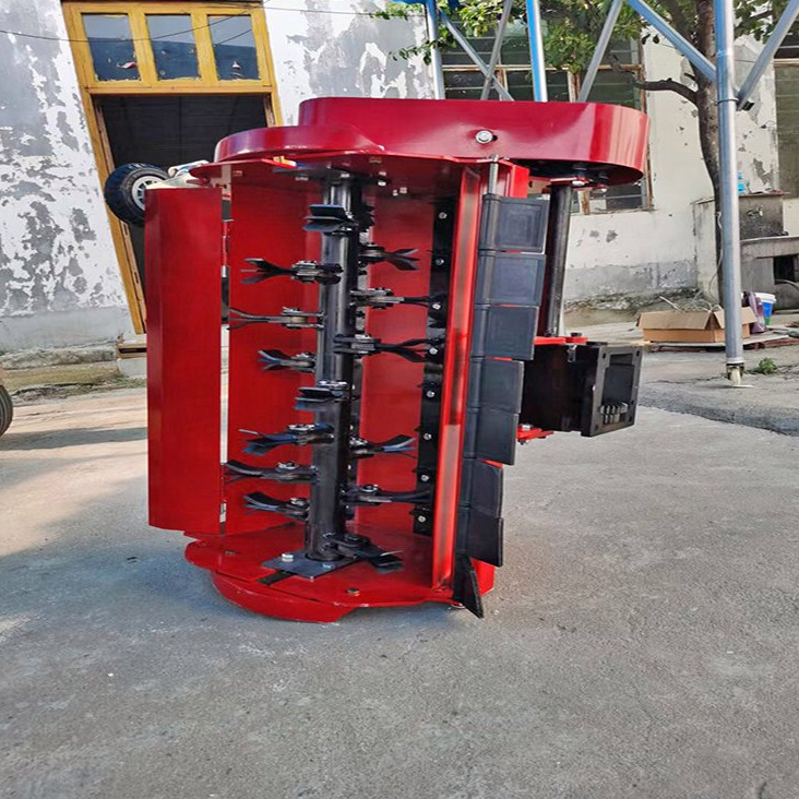 Nuevo tipo de máquina de retorno de paja, tractor de cuatro ruedas con maíz, trituradora de trigo, corredora de césped