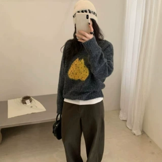 韩系休闲慵懒风套头毛衣女秋冬松弛感圆领宽松软糯百搭针织衫上衣