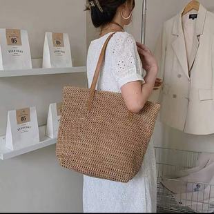 �~�Ǿ�����Ů2025�¿�����r�д�����ͨ�ڲݾ������ذ�����������